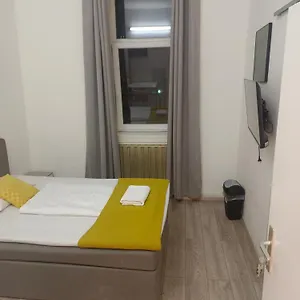 rezervați aici